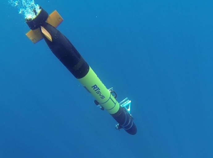 Enhancing Trust Underwater