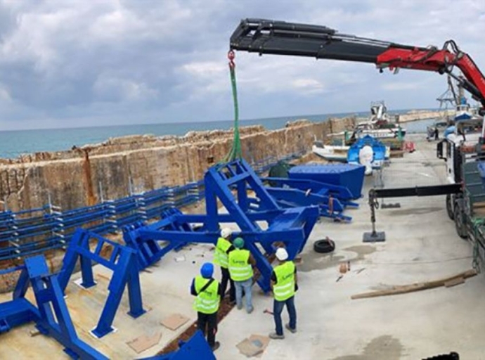 Eco Wave Power’s Grid-Connected EWP-EDF One Project Receives First Set of Floaters