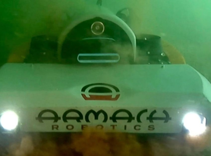 Armach Robotics Launches First Production Hull Service Robot