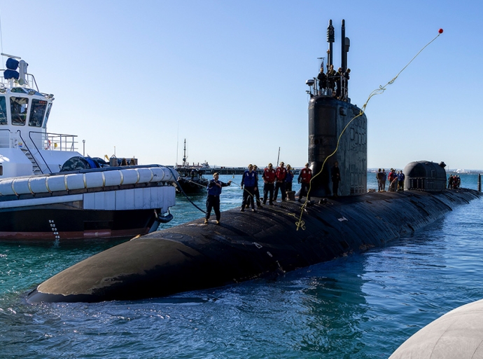 US Nuclear-Powered Submarine Visits Western Australia