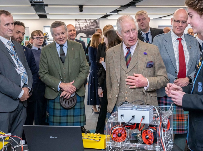 UK’s King Charles III Visits the Global Underwater Hub