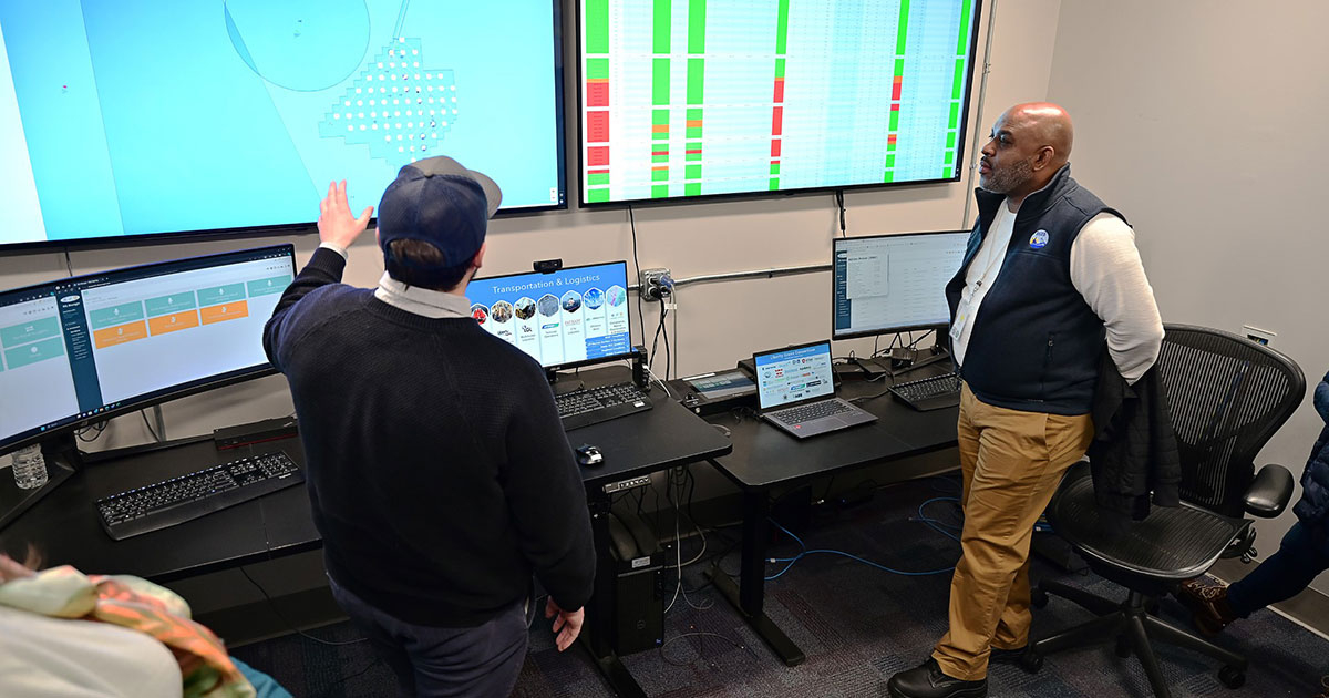 BSEE Leaders Tour Control Centers for First Commercial-Scale Offshore Wind Projects in Federal Waters