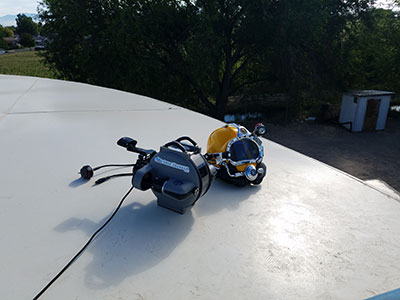 2ROV and Dive Helmet