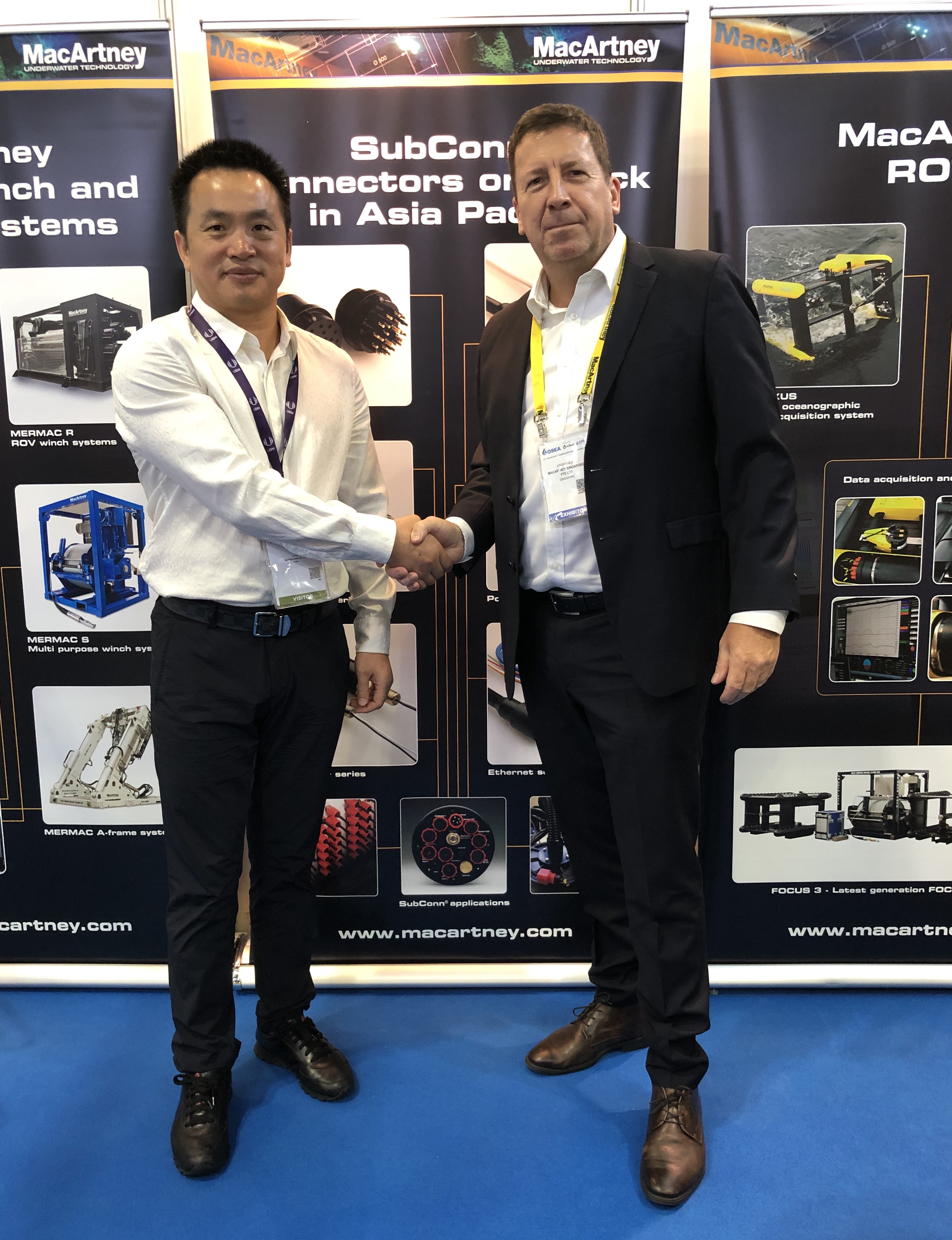 Steen Frejo Managing Director of Asia Pacific Operations seals the deal with the Director of SeaTec China at OSEA 2018