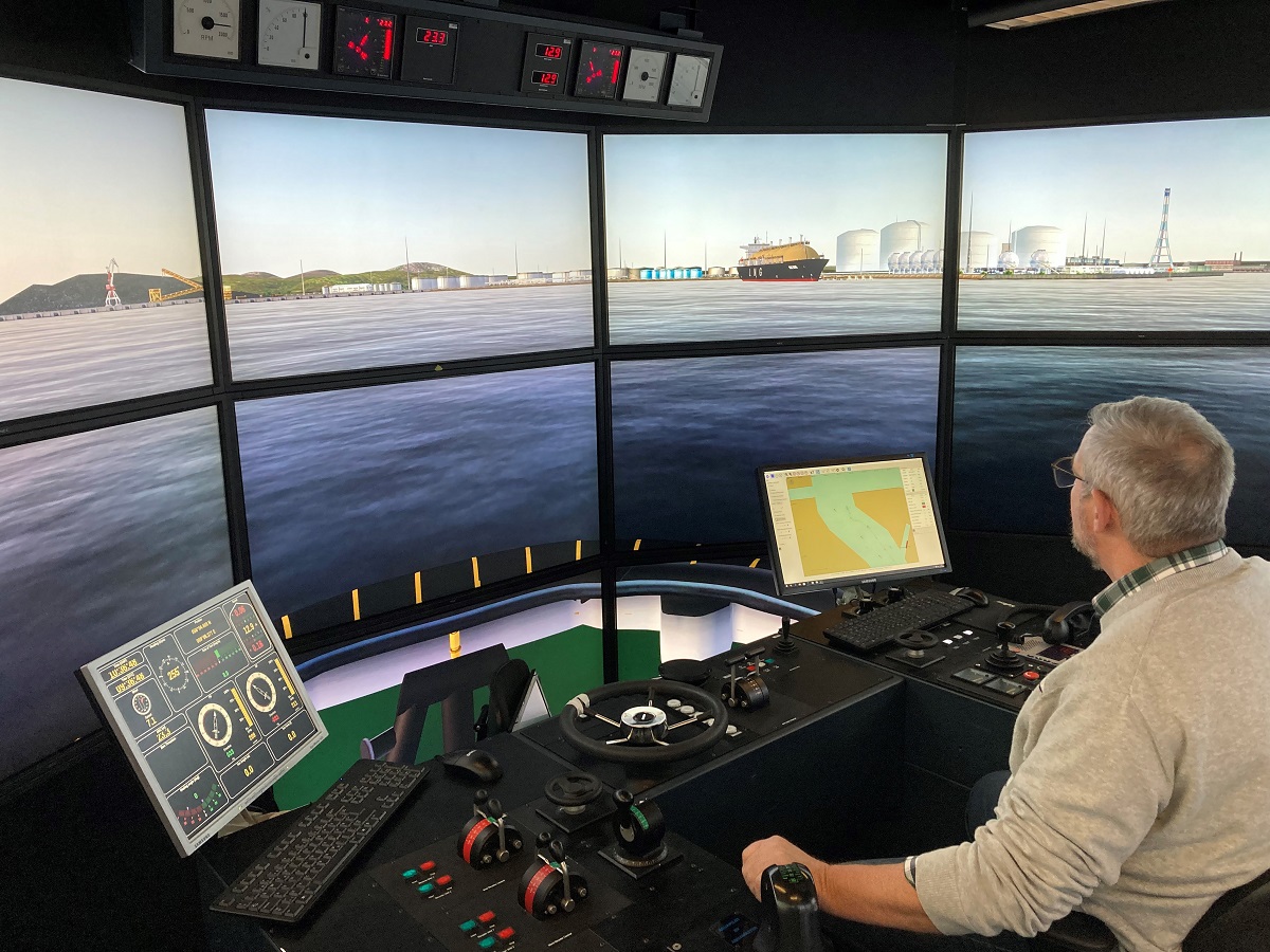 Damens ASD 2312 Tug is now available at simulator centres globally 2